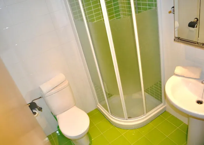 Carrer Salpa Diii, 2 Dormitorios, By Bookindenia Денія