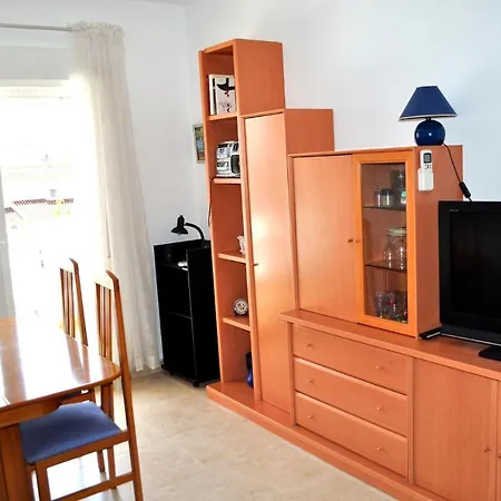 Apartmán Carrer Salpa Diii, 2 Dormitorios, By Bookindenia
