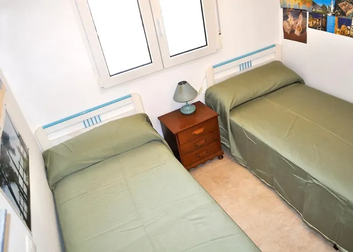 Apartmán Carrer Salpa Diii, 2 Dormitorios, By Bookindenia